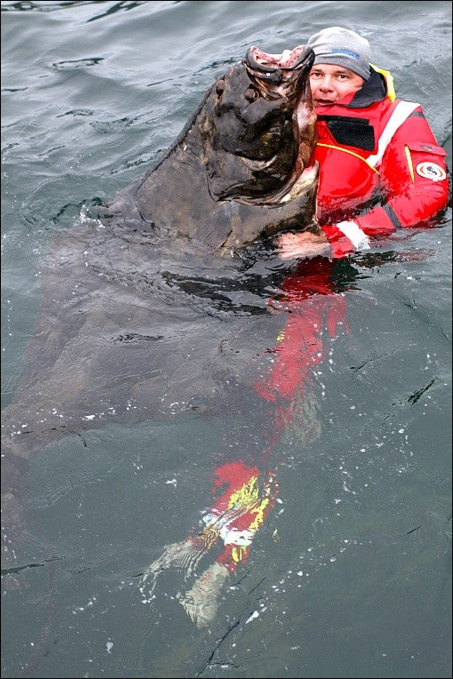 Agama Rescue - suchy skafander wypornościowy