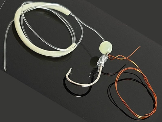 Vláčecí háček s mosaz. drátkem 4/0